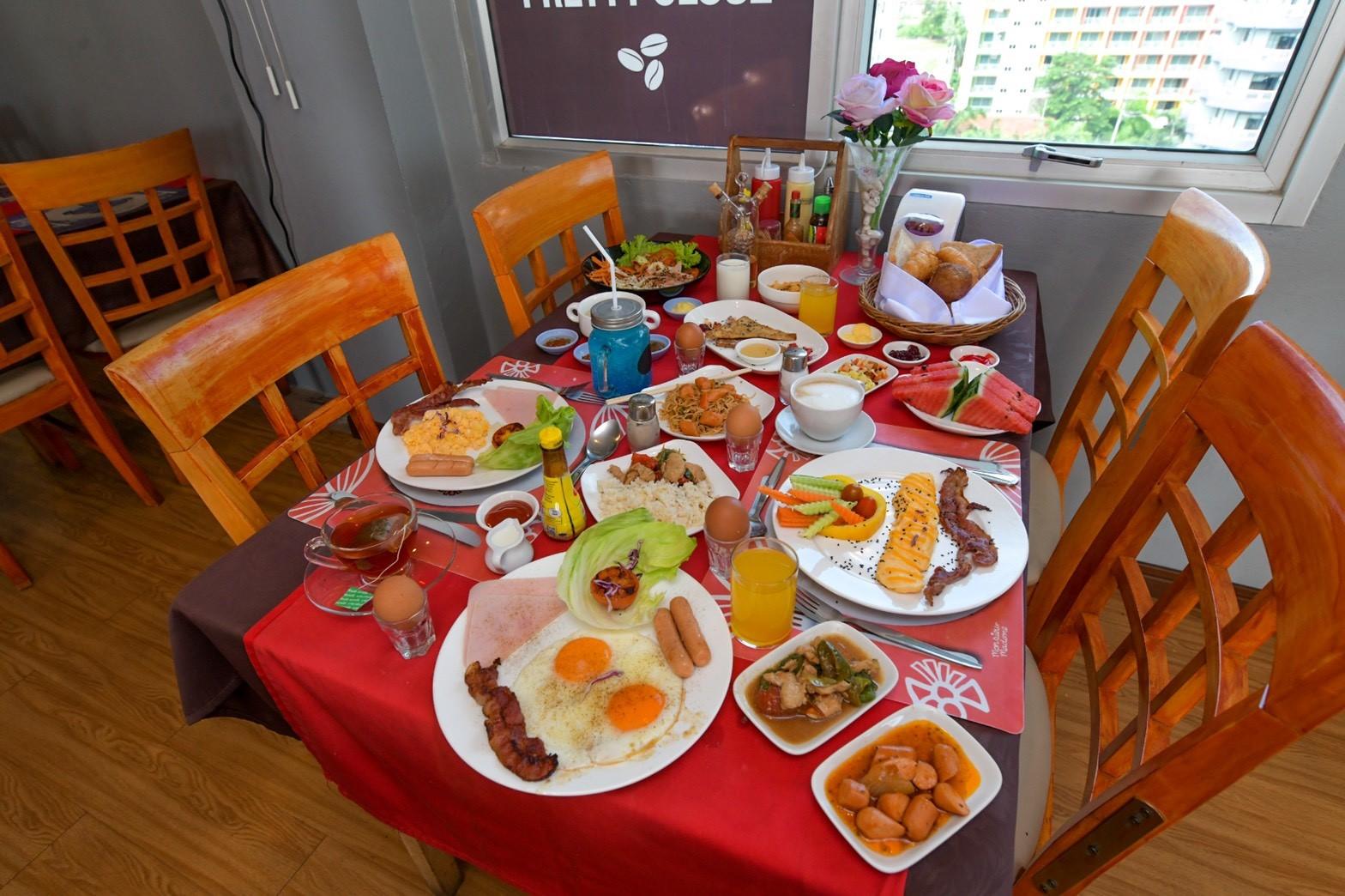 Journeyhub Pattaya Central Zewnętrze zdjęcie