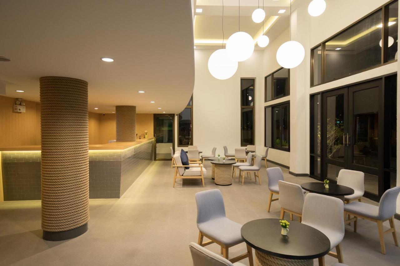 Journeyhub Pattaya Central Zewnętrze zdjęcie